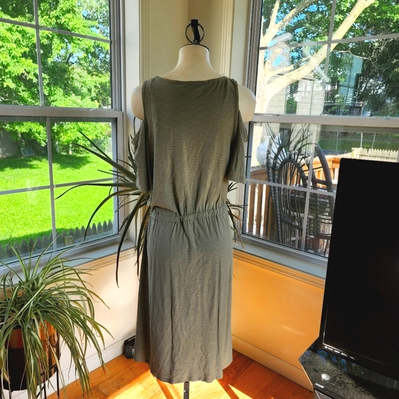 Rafaella Olive Green & Pink Embroidered Floral Print Cold Shoulder Dress Sz XL - Picture 5 of 9